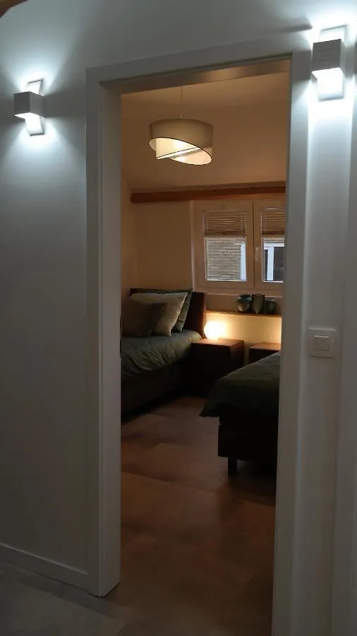 The Rooftop - A Trendy New Apartment With Airconditioning, Large Terrace & Free Parking Ostende
